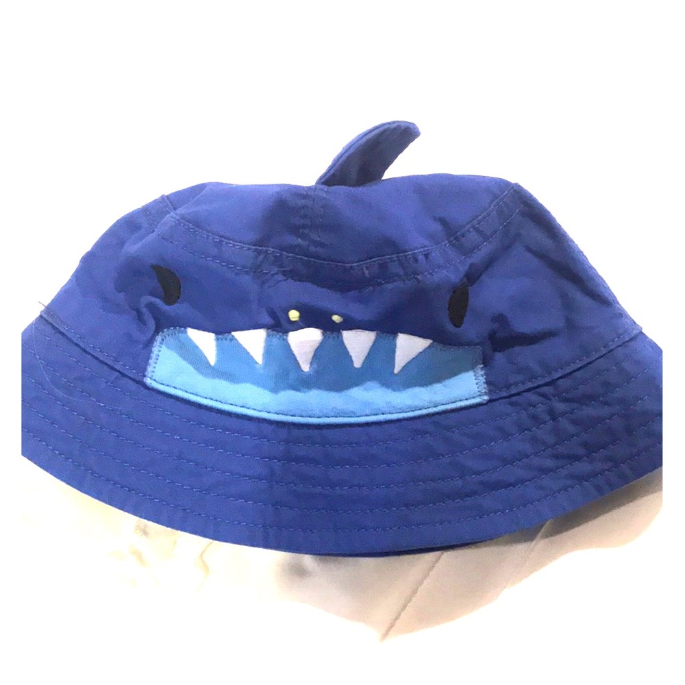 Beach hat!